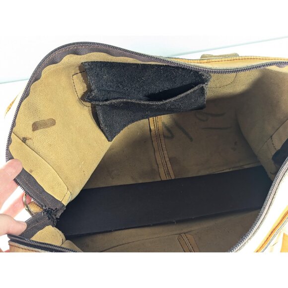 Vintage caramel leather crossbody laptop bag, 1970s 2-way bag business attache - Picture 7 of 10